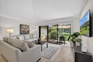 119 Club Dr, Palm Beach Gardens, FL 33418 - Photo 4