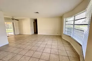 200 SW 4th St, Boca Raton, FL 33432 - Photo 4