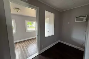 611 53rd St, West Palm Beach, FL 33407 - Photo 8