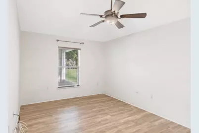 2575 SW 12th Sq Square SW, Vero Beach, FL 32968 - Photo 16