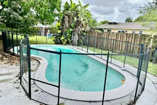 7608 NW 43rd Ct, Coral Springs, FL 33065 - Photo 18