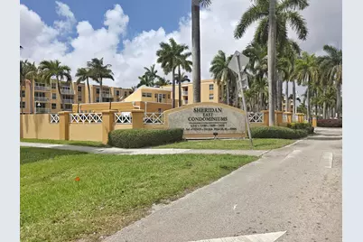 1341 SE 3rd Avenue #307, Dania Beach, FL 33004 - Photo 2