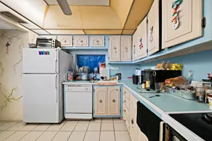 4050 NW 42nd Ave, Lauderdale Lakes, FL 33319 - Photo 6