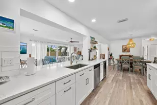 517 Gulf Rd, North Palm Beach, FL 33408 - Photo 12