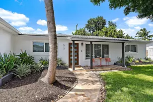 517 Gulf Rd, North Palm Beach, FL 33408 - Photo 6