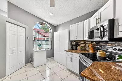 7888 Lexington Club Boulevard #B, Delray Beach, FL 33446 - Photo 10