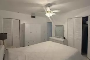 1150 Atlantic Shores Blvd, Hallandale Beach, FL 33009 - Photo 4
