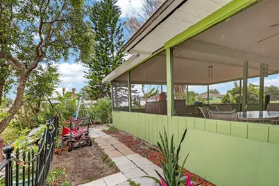 372 SW Carter Avenue, Port Saint Lucie, FL 34983 - Photo 20