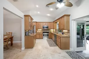 8645 NW 47th Dr, Coral Springs, FL 33067 - Photo 8