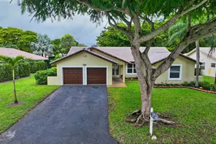 8645 NW 47th Dr, Coral Springs, FL 33067 - Photo 2