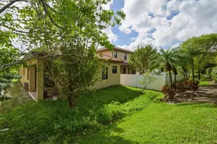 5105 NW 51st Ter, Tamarac, FL 33319 - Photo 14