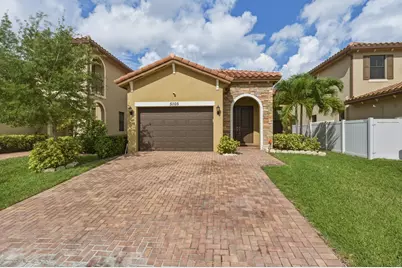 5105 NW 51st Terrace, Tamarac, FL 33319 - Photo 2