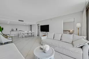 5600 N Flagler Dr, West Palm Beach, FL 33407 - Photo 2