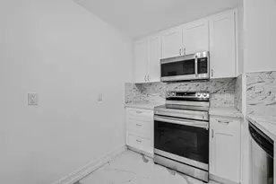 5600 N Flagler Dr, West Palm Beach, FL 33407 - Photo 12