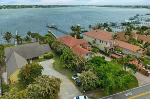 881 SE St Lucie Blvd, Stuart, FL 34996 - Photo 42