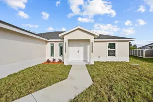 4299 SW Hagaplan St, Port Saint Lucie, FL 34953 - Photo 4