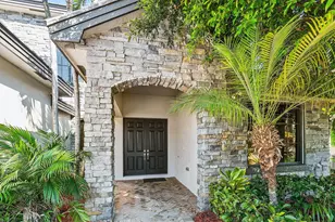 10509 Vignon Ct, Wellington, FL 33449 - Photo 2