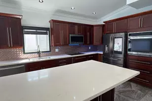 4572 SW 14th St, Deerfield Beach, FL 33442 - Photo 14