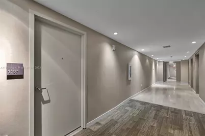 1010 SW 2nd Avenue #1107, Miami, FL 33130 - Photo 4