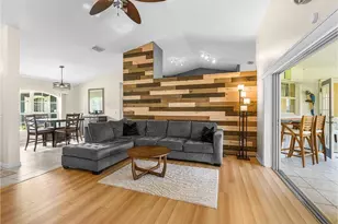 8755 91st Ave, Vero Beach, FL 32967 - Photo 18