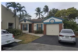 13740 Cumberland Pl, Davie, FL 33325 - Photo 1