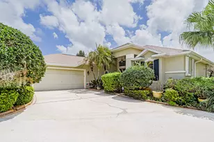 709 Brush Foot Dr, Sebastian, FL 32958 - Photo 2