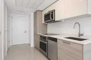 1300 Brickell Bay Dr, Miami, FL 33131 - Photo 42