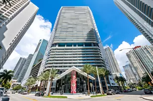 1300 Brickell Bay Dr, Miami, FL 33131 - Photo 32