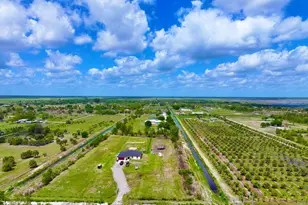 20365 Marie Ct, Loxahatchee, FL 33470 - Photo 10