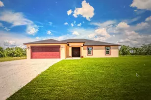 20365 Marie Ct, Loxahatchee, FL 33470 - Photo 14