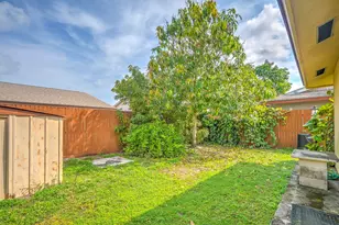 3929 Kenas St, Palm Beach Gardens, FL 33403 - Photo 16