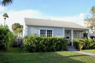 237 Wenonah Pl, West Palm Beach, FL 33405 - Photo 1
