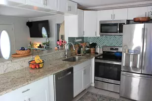 237 Wenonah Pl, West Palm Beach, FL 33405 - Photo 12