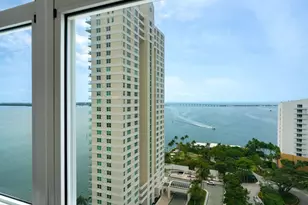 770 Claughton Island Dr, Miami, FL 33131 - Photo 12