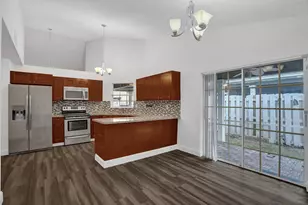 1180 SW 108th Terrace, Davie, FL 33324 - Photo 12