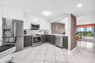 14475 Strathmore Ln, Delray Beach, FL 33446 - Photo 2