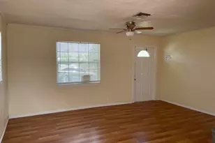 1425 W 30th St, Riviera Beach, FL 33404 - Photo 4