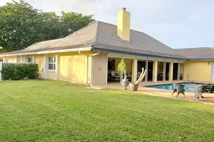 2099 Greenview Cove Dr, Wellington, FL 33414 - Photo 4