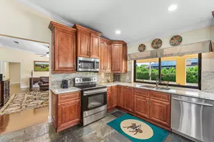 2099 Greenview Cove Dr, Wellington, FL 33414 - Photo 20