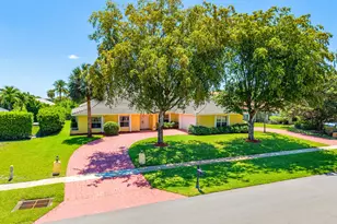 2099 Greenview Cove Dr, Wellington, FL 33414 - Photo 44