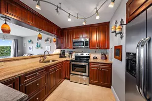 52 Yacht Club Dr, North Palm Beach, FL 33408 - Photo 14