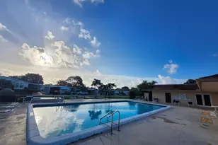 2011 SW 84th Ave, Davie, FL 33324 - Photo 24