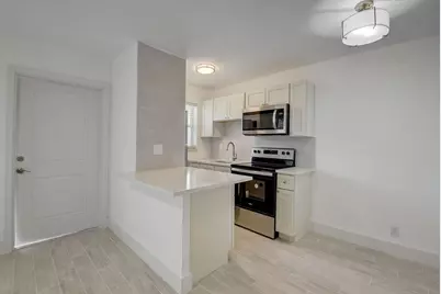 525 S Broadway Street #M, Lantana, FL 33462 - Photo 6