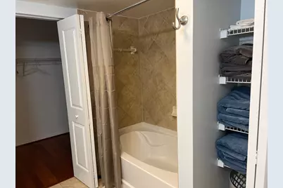 600 S Dixie Highway #522, West Palm Beach, FL 33401 - Photo 12