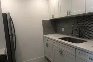 13455 SW 9th Ct, Pembroke Pines, FL 33027 - Photo 10