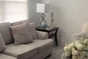 13455 SW 9th Ct, Pembroke Pines, FL 33027 - Photo 4