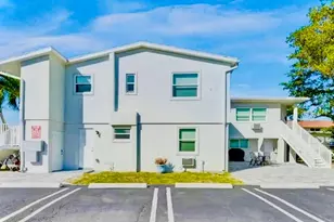906 N Riverside Dr, Pompano Beach, FL 33062 - Photo 16
