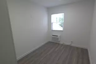 906 N Riverside Dr, Pompano Beach, FL 33062 - Photo 12
