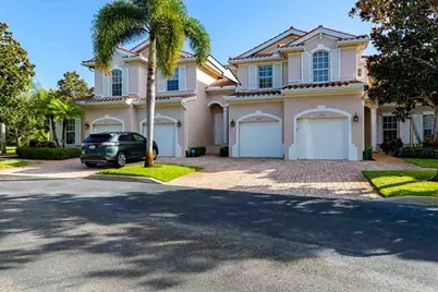 2371 SW Carriage Hill Terrace #202, Palm City, FL 34990 - Photo 2