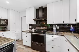 6839 Villas Dr S, Boca Raton, FL 33433 - Photo 42